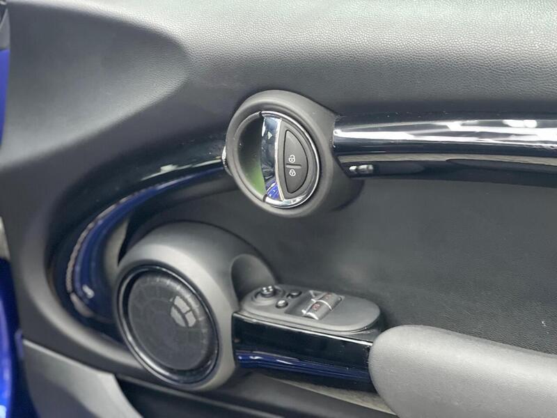 MINI Hatch 2.0 Cooper S Sport Steptronic Euro 6 (s/s) 3dr - U216