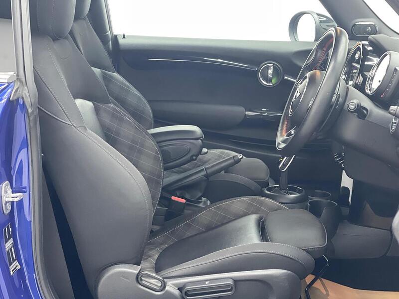 MINI Hatch 2.0 Cooper S Sport Steptronic Euro 6 (s/s) 3dr - U216