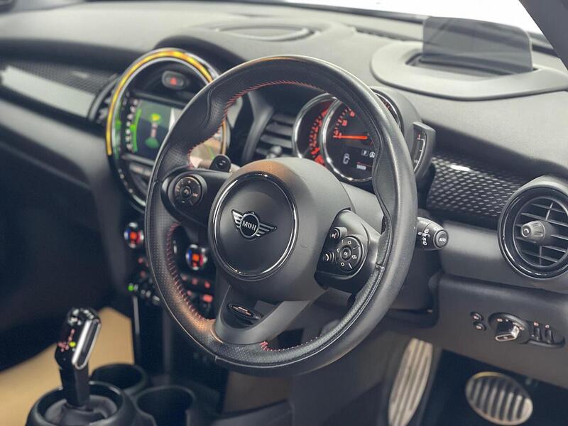 MINI Hatch 2.0 Cooper S Sport Steptronic Euro 6 (s/s) 3dr - U216