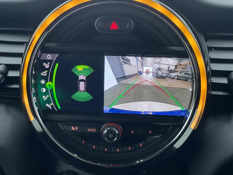 MINI Hatch 2.0 Cooper S Sport Steptronic Euro 6 (s/s) 3dr - U216