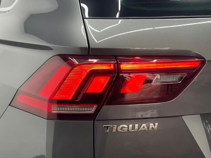 Volkswagen Tiguan 2.0 TDI SE Navigation Euro 6 (s/s) 5dr - U217