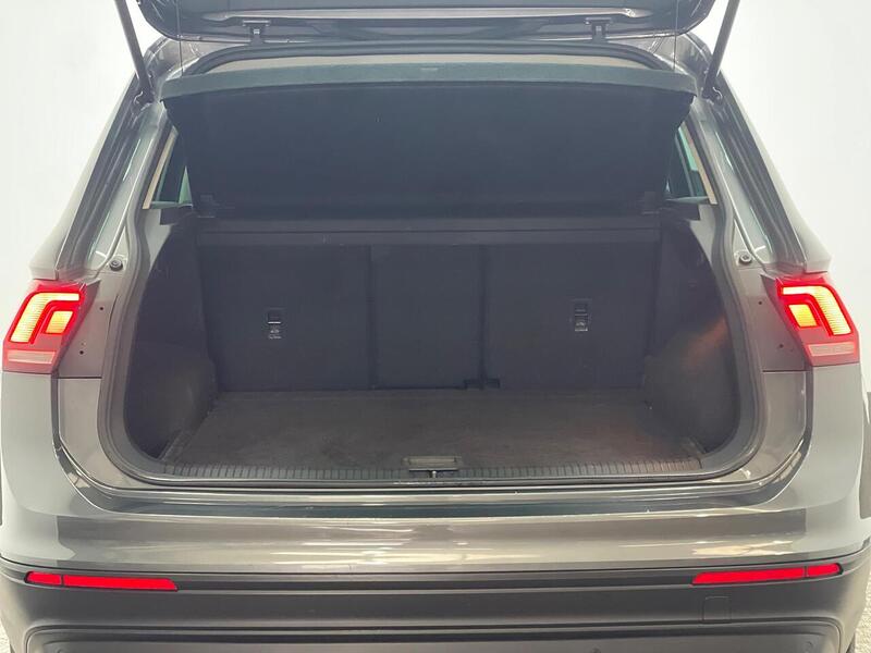 Volkswagen Tiguan 2.0 TDI SE Navigation Euro 6 (s/s) 5dr - U217
