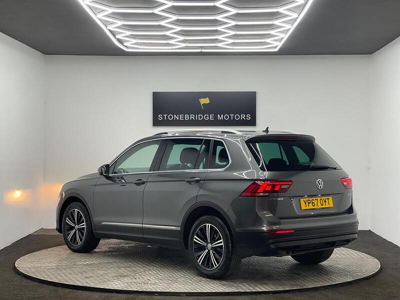 Volkswagen Tiguan 2.0 TDI SE Navigation Euro 6 (s/s) 5dr - U217