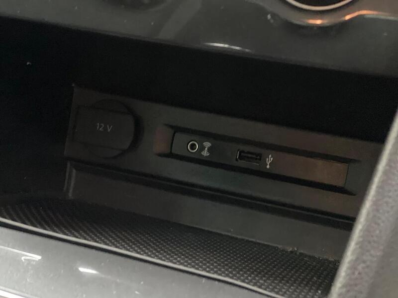 Volkswagen Tiguan 2.0 TDI SE Navigation Euro 6 (s/s) 5dr - U217