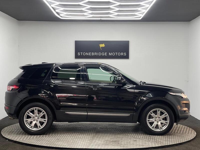 Land Rover Range Rover Evoque Range Rover Evoque Pure Tech SUV 2 Automatic Diesel - U221