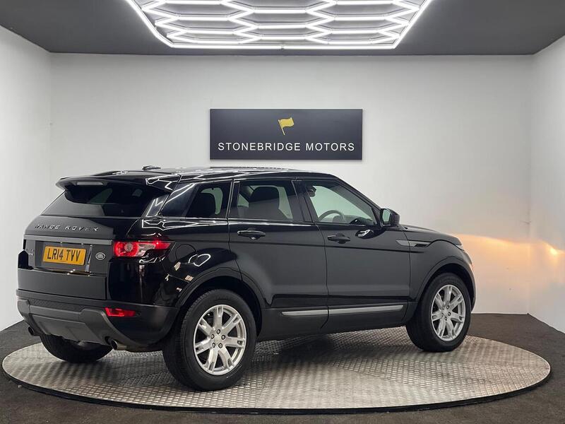 Land Rover Range Rover Evoque Range Rover Evoque Pure Tech SUV 2 Automatic Diesel - U221