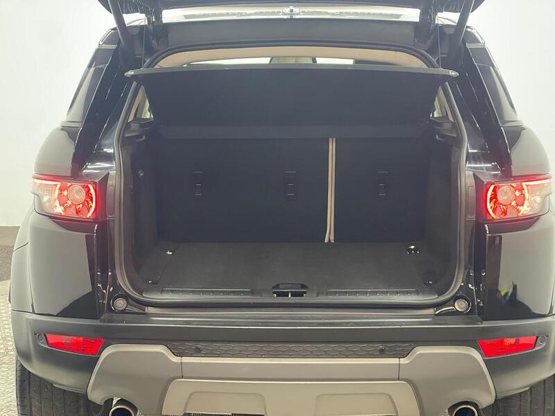 Land Rover Range Rover Evoque Range Rover Evoque Pure Tech SUV 2 Automatic Diesel - U221