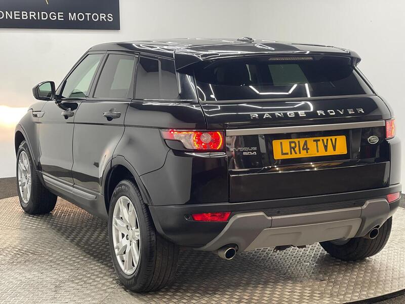 Land Rover Range Rover Evoque Range Rover Evoque Pure Tech SUV 2 Automatic Diesel - U221