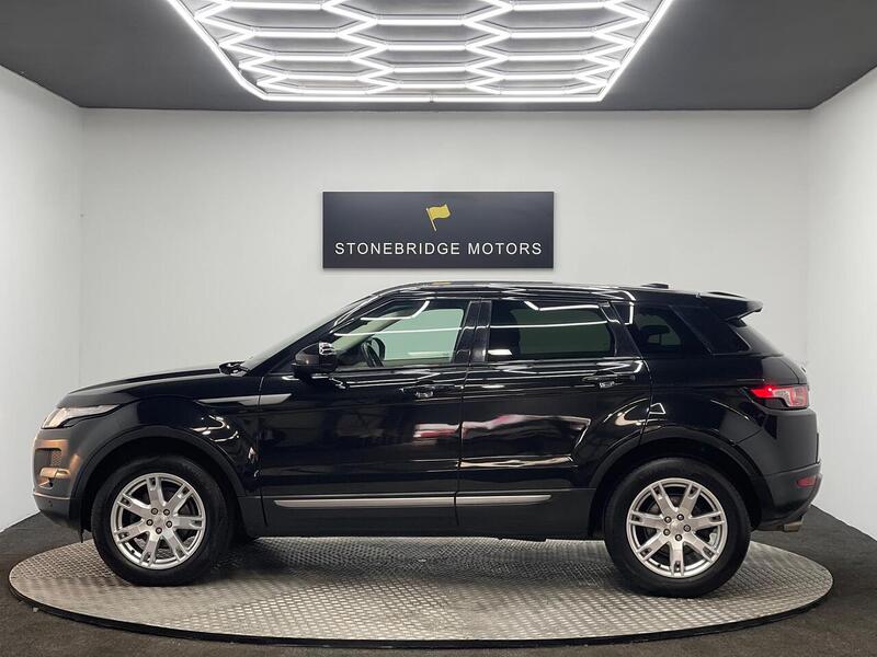Land Rover Range Rover Evoque Range Rover Evoque Pure Tech SUV 2 Automatic Diesel - U221