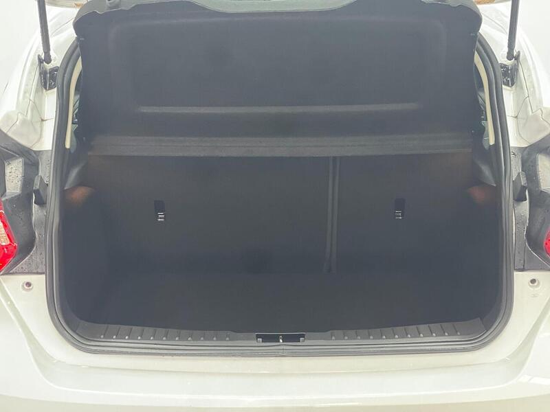 Ford Focus Focus 1.6 Zetec Powershift Euro 5 5dr - U223