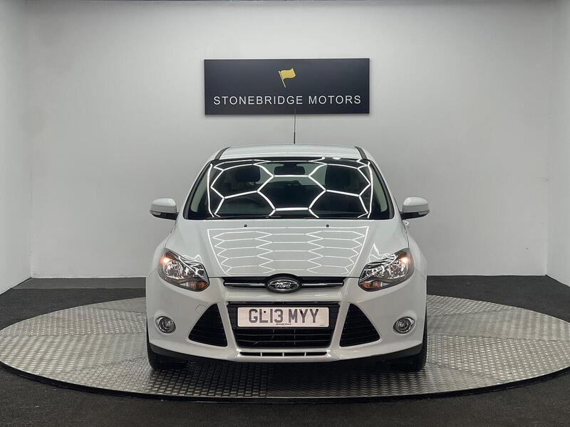 Ford Focus Focus 1.6 Zetec Powershift Euro 5 5dr - U223