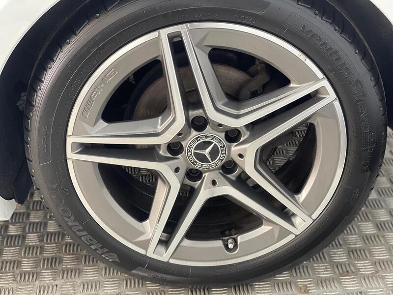 Mercedes-Benz A Class 1.5 A180d AMG Line (Premium) 7G-DCT Euro 6 (s/s) 5dr - U226