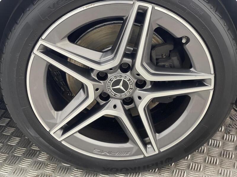 Mercedes-Benz A Class 1.5 A180d AMG Line (Premium) 7G-DCT Euro 6 (s/s) 5dr - U226