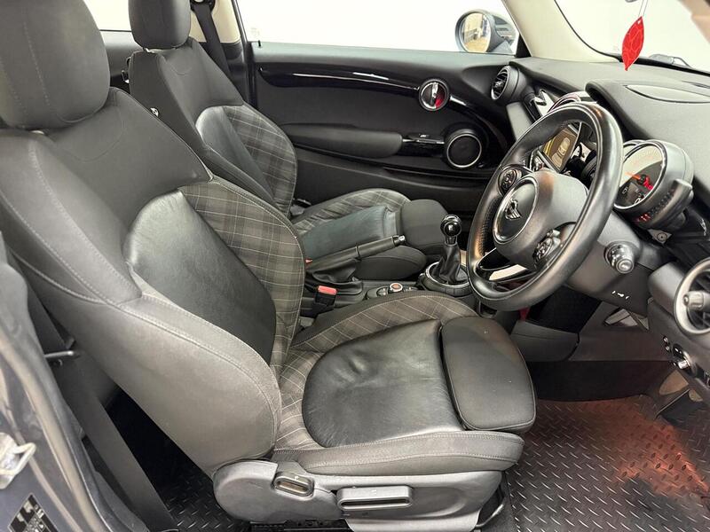 MINI Hatch 2.0 Cooper S Euro 6 (s/s) 3dr - U228