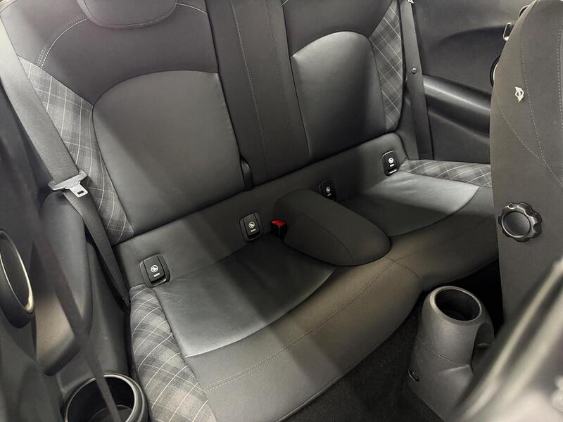 MINI Hatch 2.0 Cooper S Euro 6 (s/s) 3dr - U228