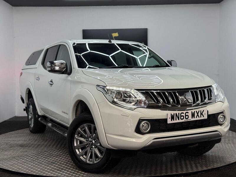 Mitsubishi L200 2.4 DI-D DC Warrior Auto 4WD Euro 5 4dr - U232