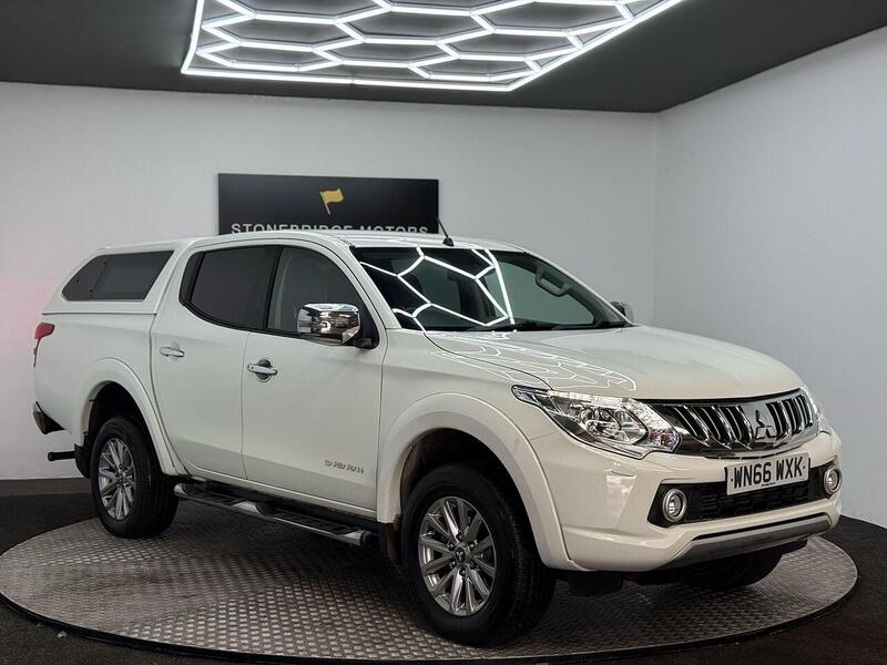 Mitsubishi L200 2.4 DI-D DC Warrior Auto 4WD Euro 5 4dr - U232