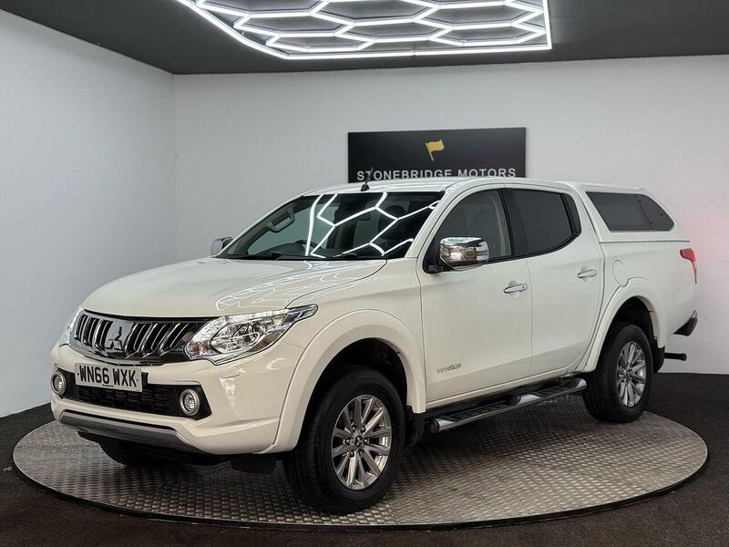 Mitsubishi L200 2.4 DI-D DC Warrior Auto 4WD Euro 5 4dr - U232