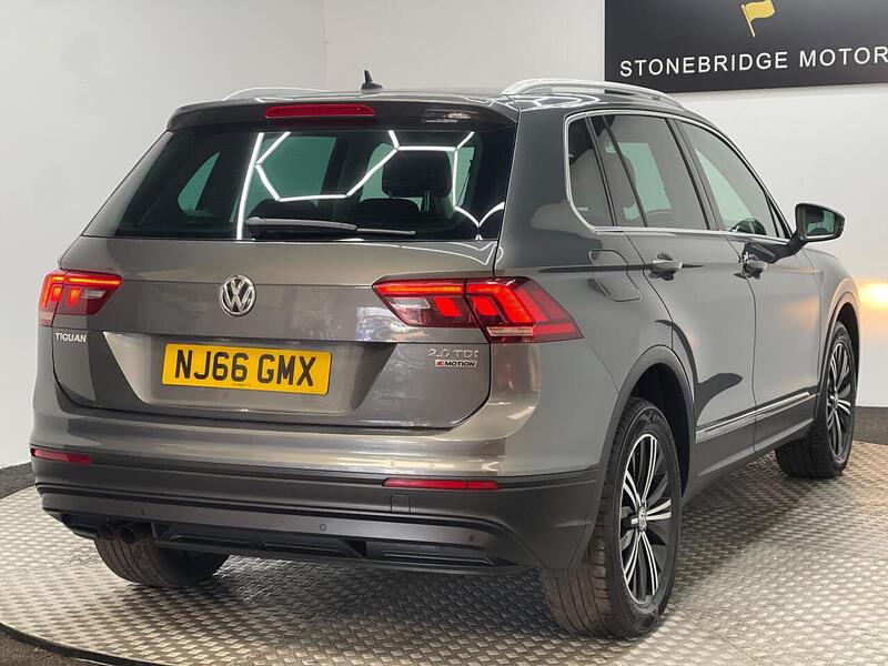 Volkswagen Tiguan 2.0 TDI BlueMotion Tech SE Navigation 4Motion Euro 6 (s/s) 5dr - U233