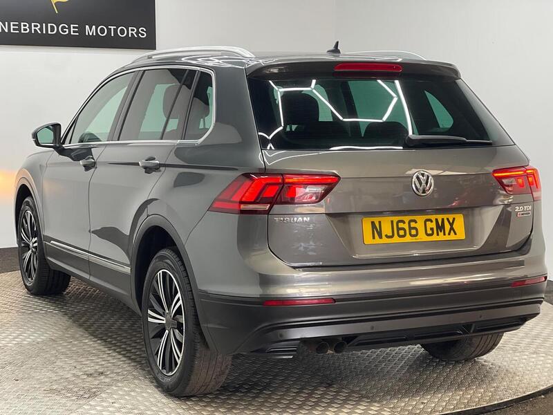 Volkswagen Tiguan 2.0 TDI BlueMotion Tech SE Navigation 4Motion Euro 6 (s/s) 5dr - U233