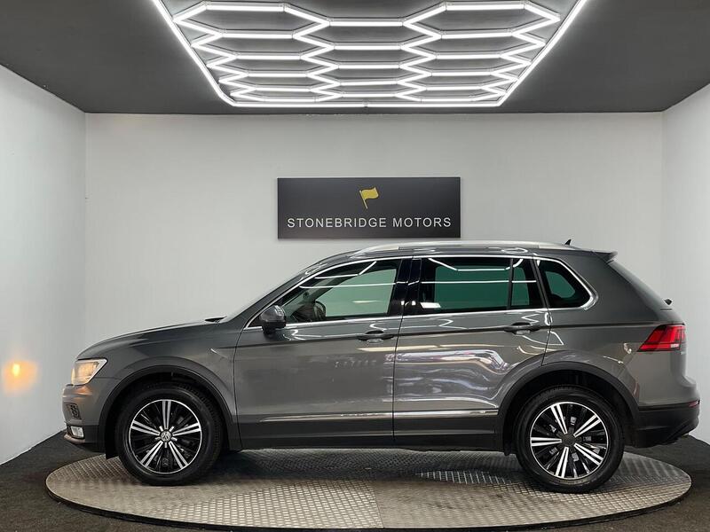 Volkswagen Tiguan 2.0 TDI BlueMotion Tech SE Navigation 4Motion Euro 6 (s/s) 5dr - U233