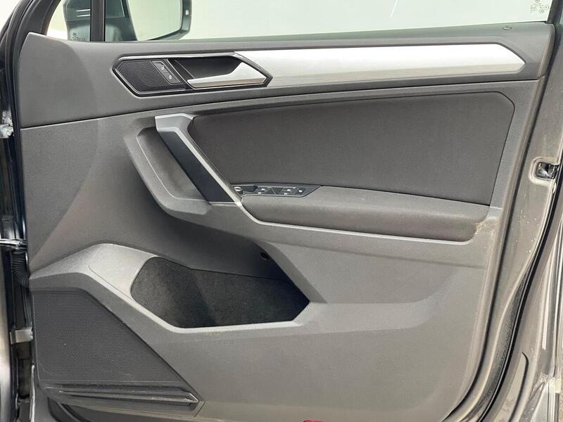 Volkswagen Tiguan 2.0 TDI BlueMotion Tech SE Navigation 4Motion Euro 6 (s/s) 5dr - U233