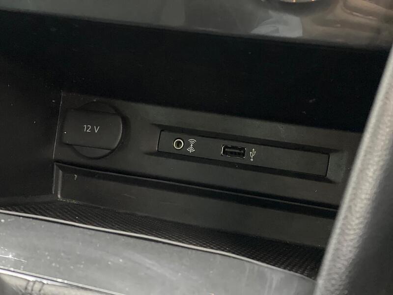 Volkswagen Tiguan 2.0 TDI BlueMotion Tech SE Navigation 4Motion Euro 6 (s/s) 5dr - U233