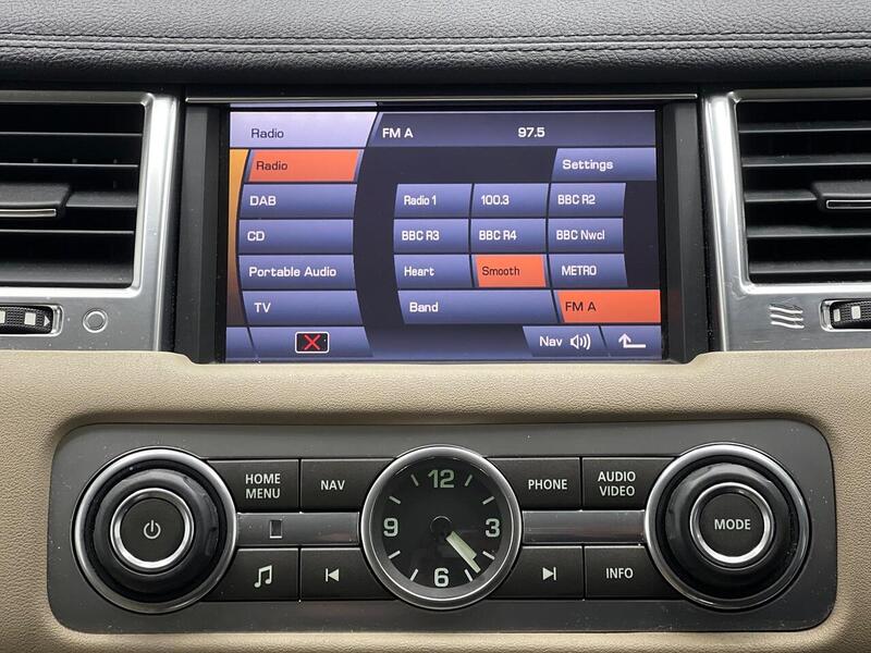 Land Rover Range Rover Sport Range Rover Sport 3.0 TD V6 HSE CommandShift 4WD Euro 5 5dr SUV Automatic Diesel - U24