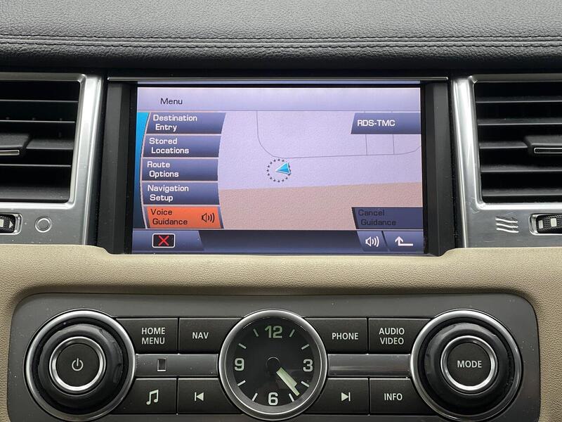 Land Rover Range Rover Sport Range Rover Sport 3.0 TD V6 HSE CommandShift 4WD Euro 5 5dr SUV Automatic Diesel - U24