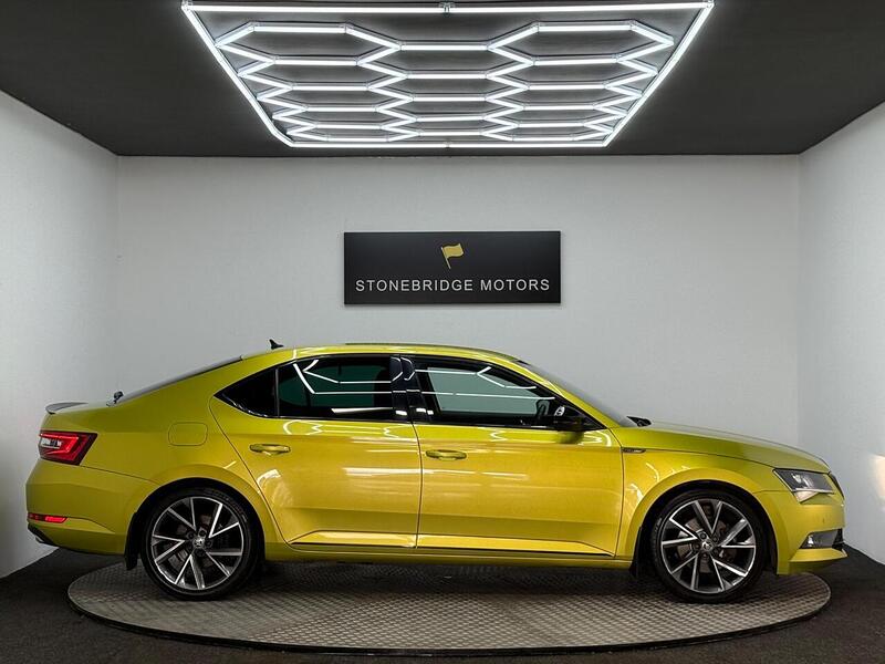 Skoda Superb 2.0 TDI SportLine DSG Euro 6 (s/s) 5dr - U241