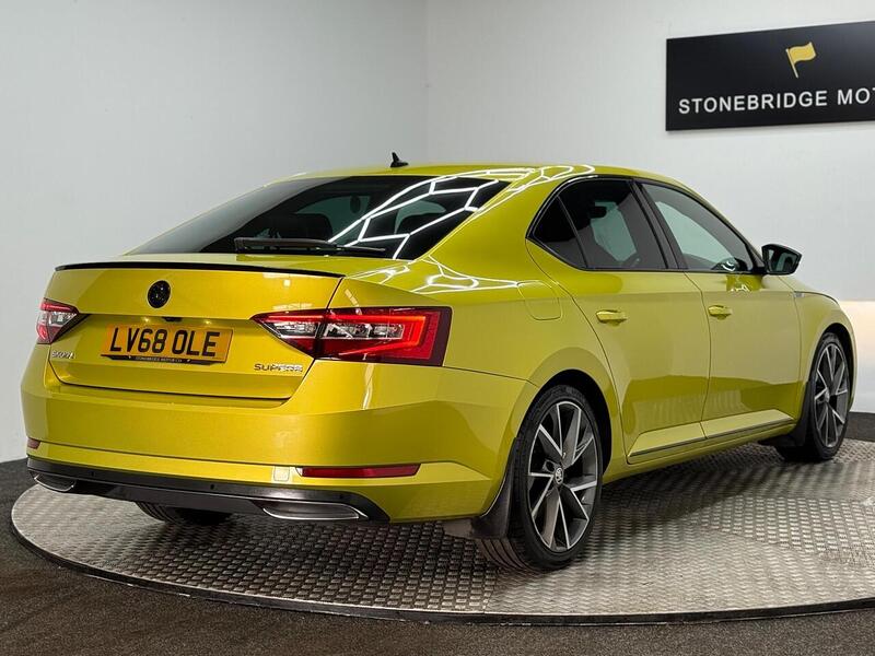Skoda Superb 2.0 TDI SportLine DSG Euro 6 (s/s) 5dr - U241