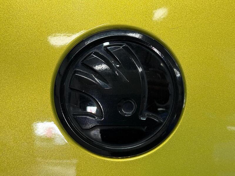 Skoda Superb 2.0 TDI SportLine DSG Euro 6 (s/s) 5dr - U241