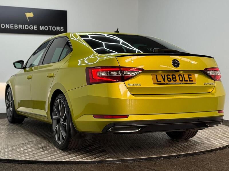 Skoda Superb 2.0 TDI SportLine DSG Euro 6 (s/s) 5dr - U241