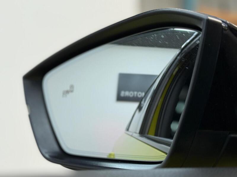 Skoda Superb 2.0 TDI SportLine DSG Euro 6 (s/s) 5dr - U241