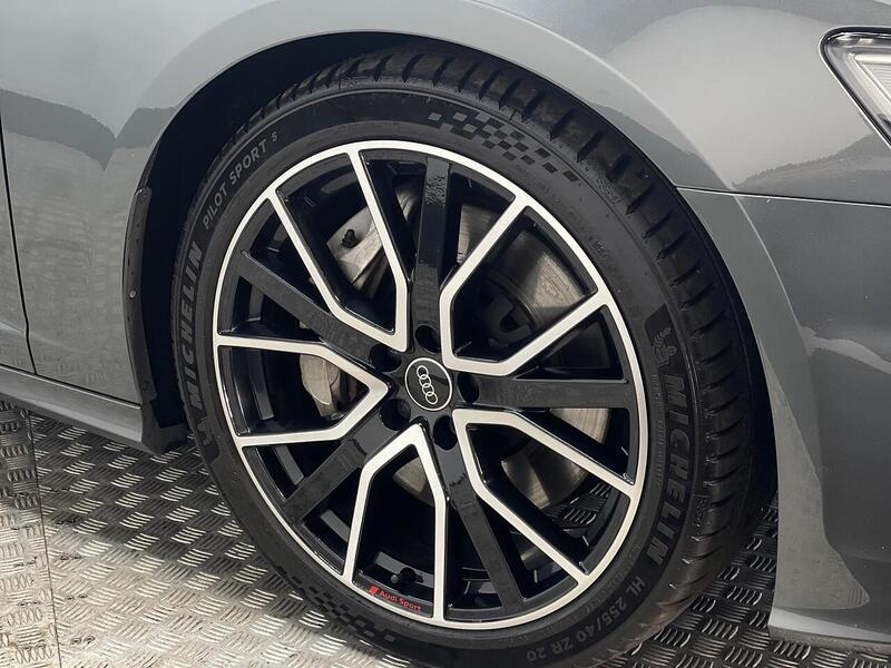 Audi A6 Saloon 2.0 TFSIe 50 Black Edition S Tronic quattro Euro 6 (s/s) 4dr 17.9kWh - U248