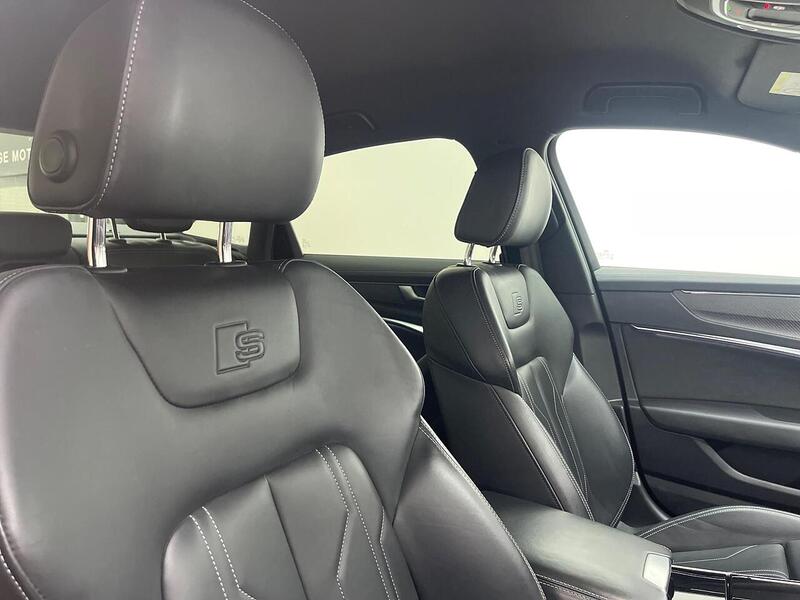 Audi A6 Saloon 2.0 TFSIe 50 Black Edition S Tronic quattro Euro 6 (s/s) 4dr 17.9kWh - U248