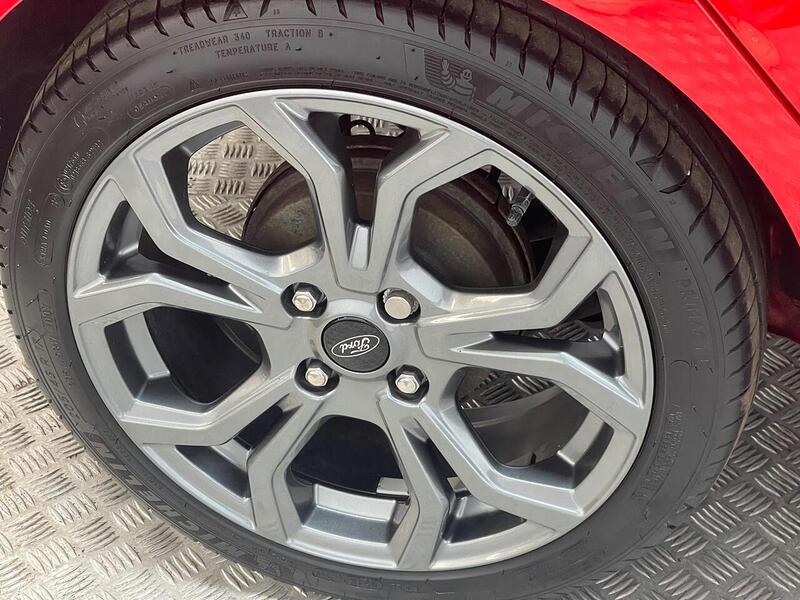 Ford Fiesta 1.0T EcoBoost ST-Line Edition Euro 6 (s/s) 5dr - U252