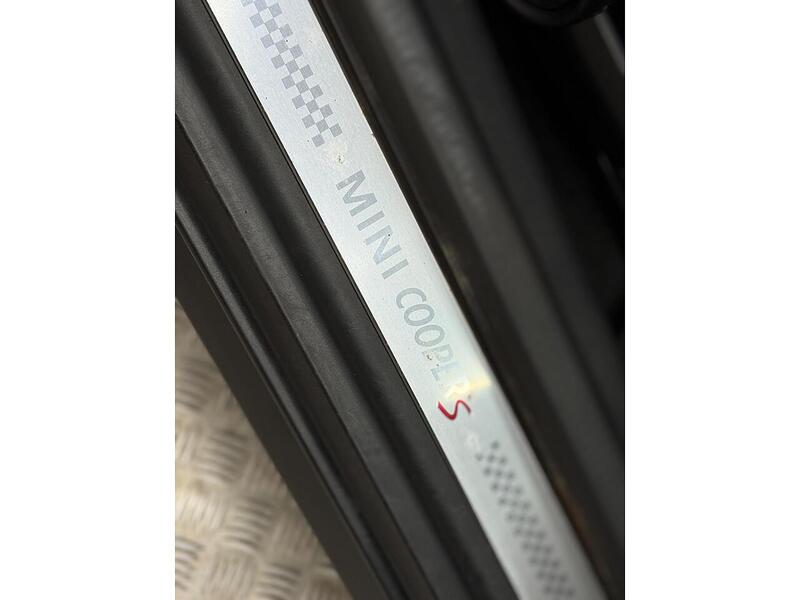 MINI Coupe 1.6 Cooper S Euro 5 (s/s) 2dr - U258