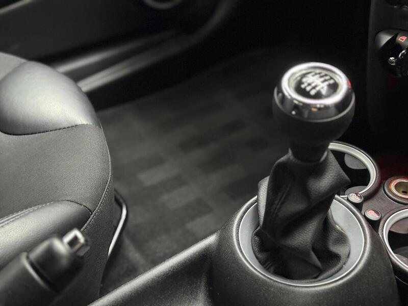 MINI Coupe 1.6 Cooper S Euro 5 (s/s) 2dr - U258