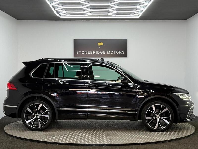 Volkswagen Tiguan 2.0 TDI R-Line DSG 4Motion Euro 6 (s/s) 5dr - U259