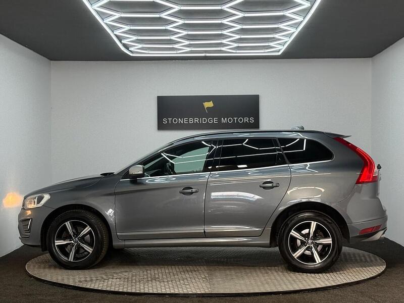Volvo XC60 2.4 D4 R-Design Nav Auto AWD Euro 6 (s/s) 5dr - U262