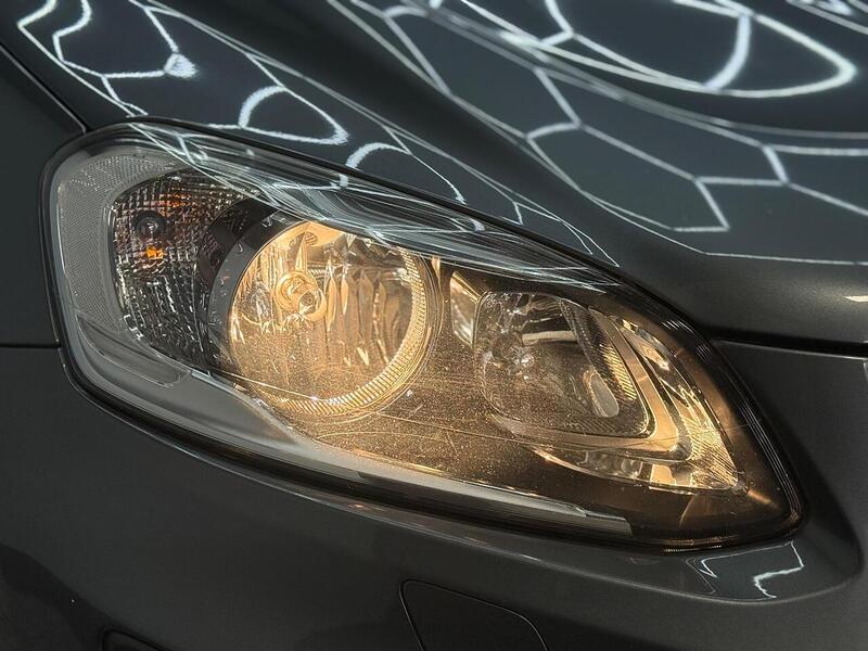 Volvo XC60 2.4 D4 R-Design Nav Auto AWD Euro 6 (s/s) 5dr - U262