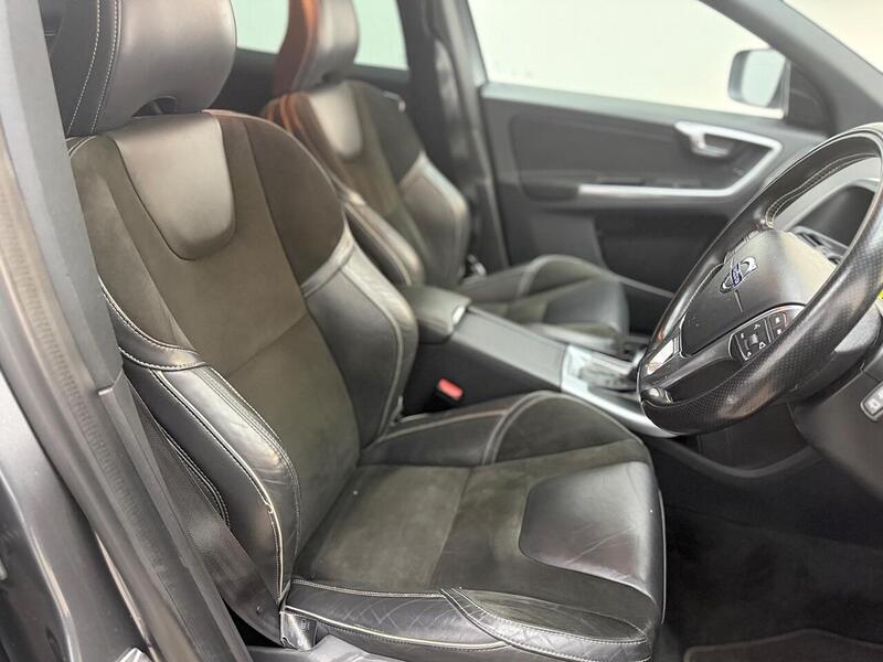 Volvo XC60 2.4 D4 R-Design Nav Auto AWD Euro 6 (s/s) 5dr - U262