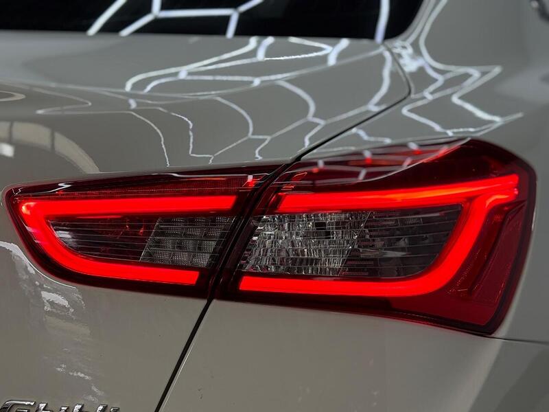 Maserati Ghibli 3.0D V6 ZF Euro 5 (s/s) 4dr - U263