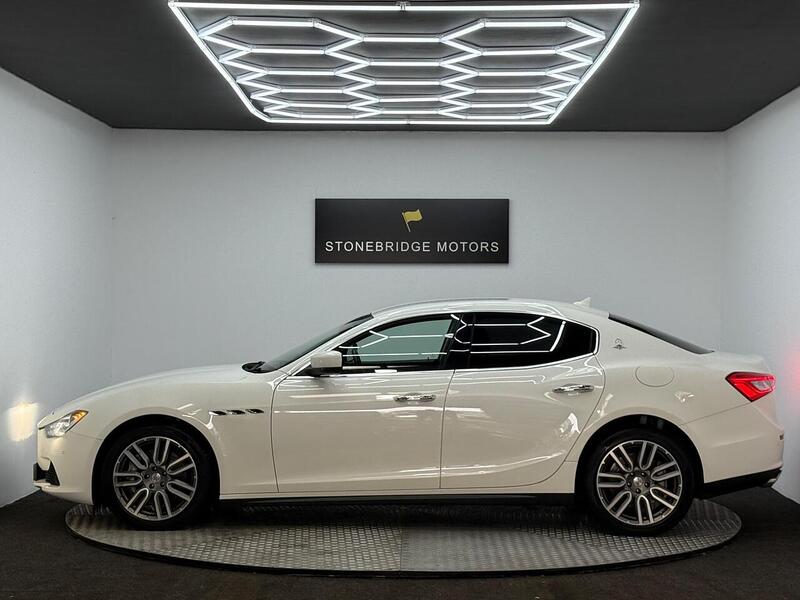 Maserati Ghibli 3.0D V6 ZF Euro 5 (s/s) 4dr - U263