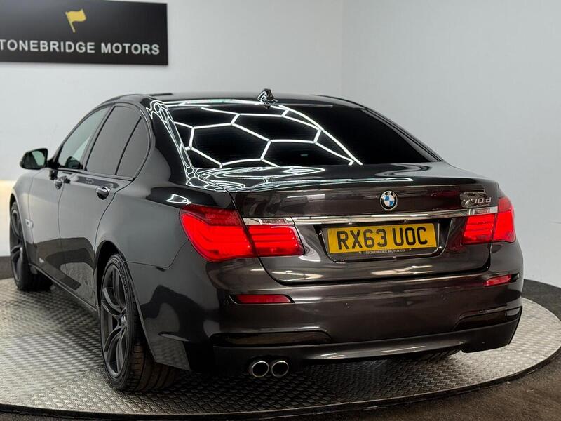 BMW 7 Series 3.0 730d M Sport Auto Euro 5 (s/s) 4dr - U264