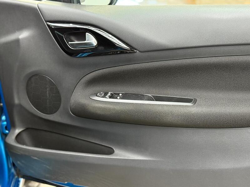 Citroen DS3 1.6 e-HDi Airdream DStyle Plus Euro 5 (s/s) 3dr - U267