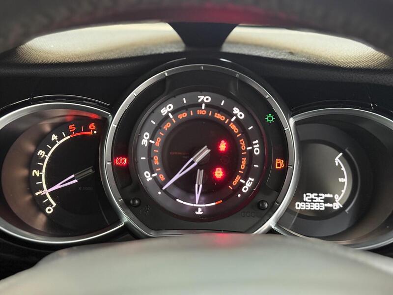 Citroen DS3 1.6 e-HDi Airdream DStyle Plus Euro 5 (s/s) 3dr - U267