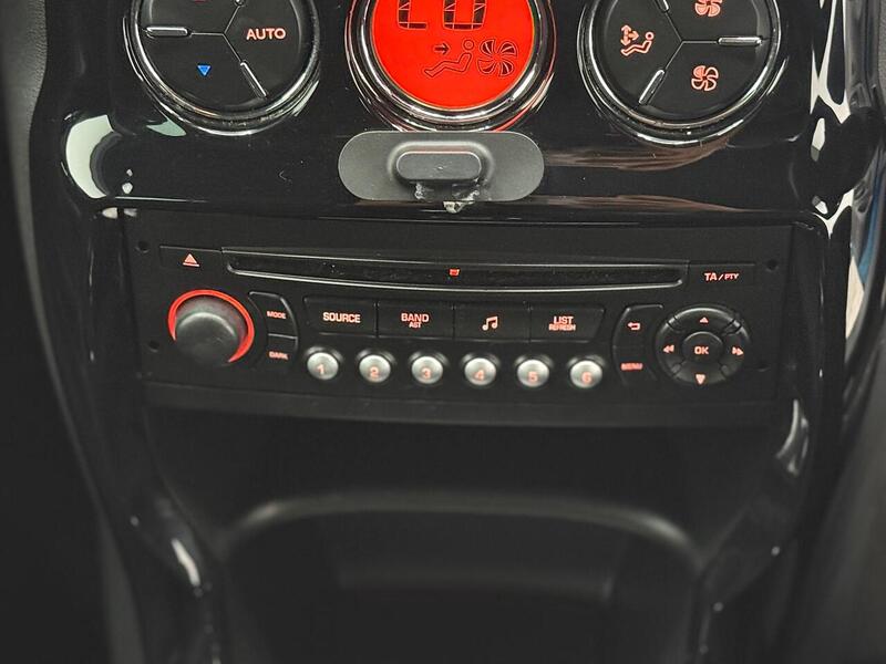 Citroen DS3 1.6 e-HDi Airdream DStyle Plus Euro 5 (s/s) 3dr - U267