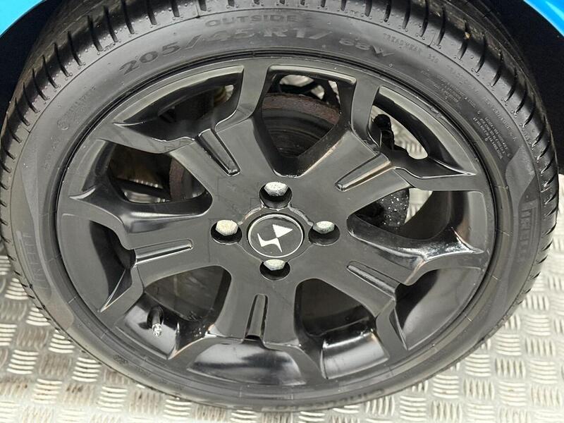 Citroen DS3 1.6 e-HDi Airdream DStyle Plus Euro 5 (s/s) 3dr - U267